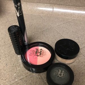 Kvd make up bundle